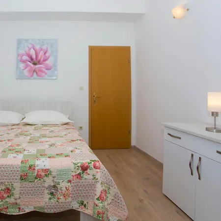 Dundic Apartamento